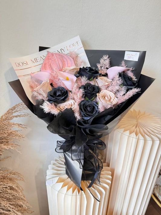 ELEGANCE BLACK PINK BOUQUET