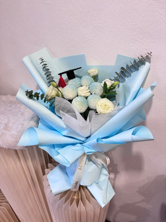 FLORAL PING PONG GRADUATION BOUQUET (TIFFANY BLUE)