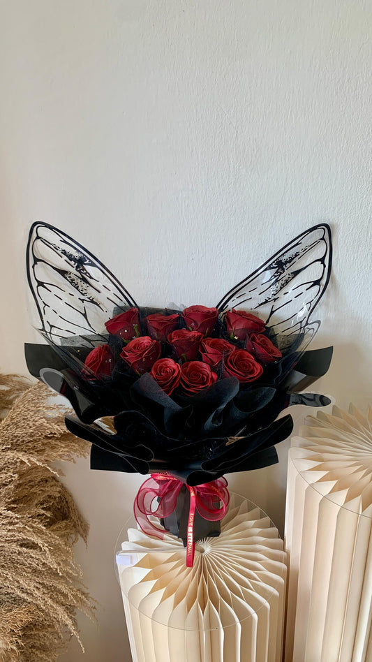 RED ROSE FLUTTER