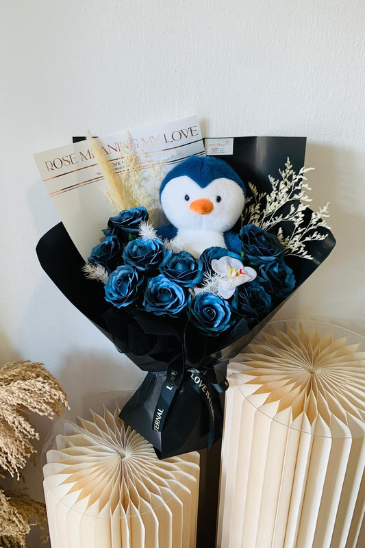 OCEAN BLUE CUTE PENGUIN BOUQUET