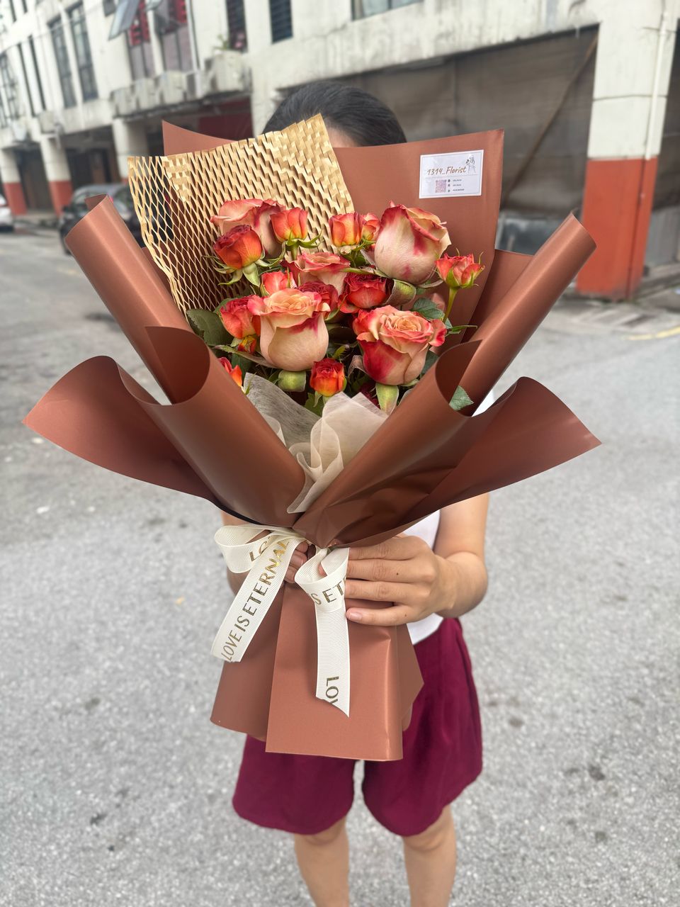 FLORAL REVERIE BOUQUET (CAPPUCINO)