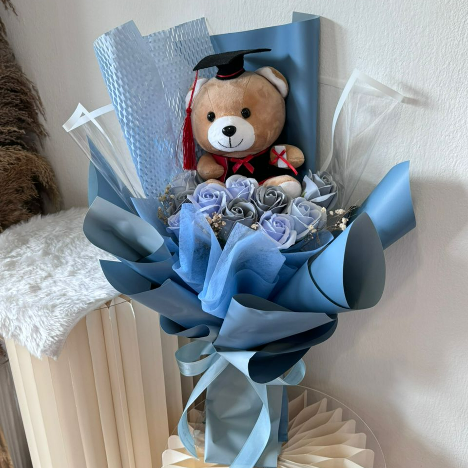 LARGE CONVO BEAR SERIES FLOWER BOUQUET