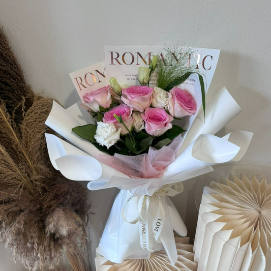 LOVE'S ELEGANCE FLOWER BOUQUET 2.0 (PINK MIX WHITE)