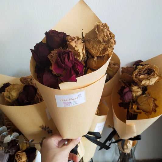 DRIED FLOWER BOUQUET (RAMDOM）