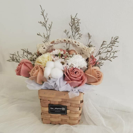 GRATEFUL TO YOU FLOWER BOUQUET BASKET 2.0